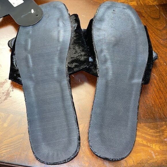 NWT INC International Concepts Women's Crushed-Velvet Knot Slippers Black - Picture 4 of 4